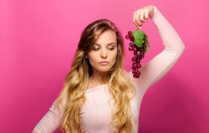 I benefici dell’uva per la pelle del viso: le ricette beauty da provare