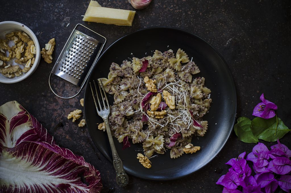 pesto autunnale: radicchio e noci