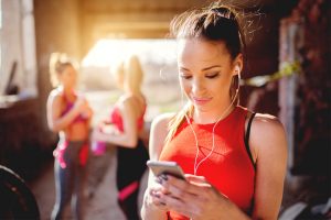 Sport: prestazioni migliori e più costanza con la playlist musicale giusta