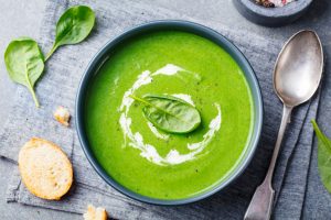 Vellutata di spinaci: ricetta e video ricetta della crema di spinaci