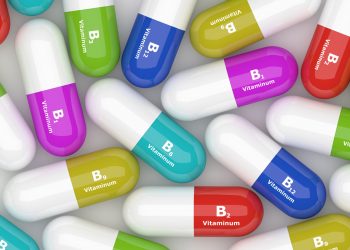 Troppa vitamina B aumenta il rischio di fratture all'anca in menopausa