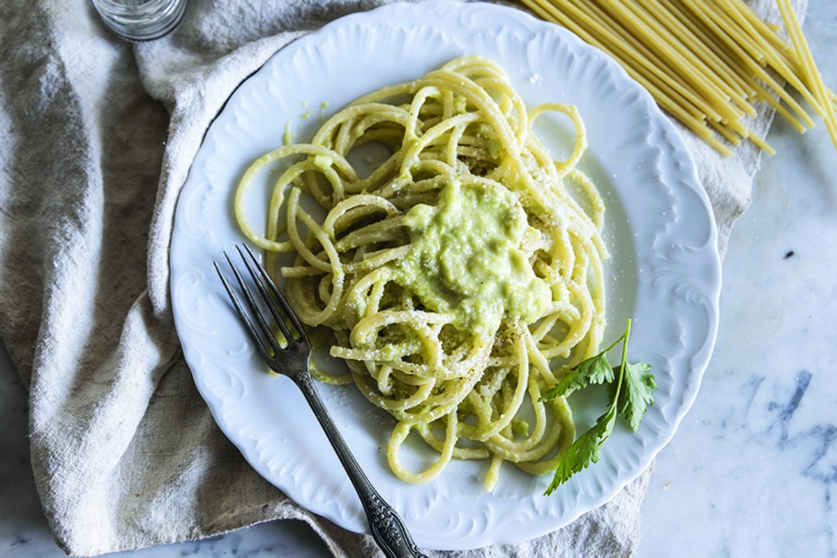ricette con i porri: bucatini 