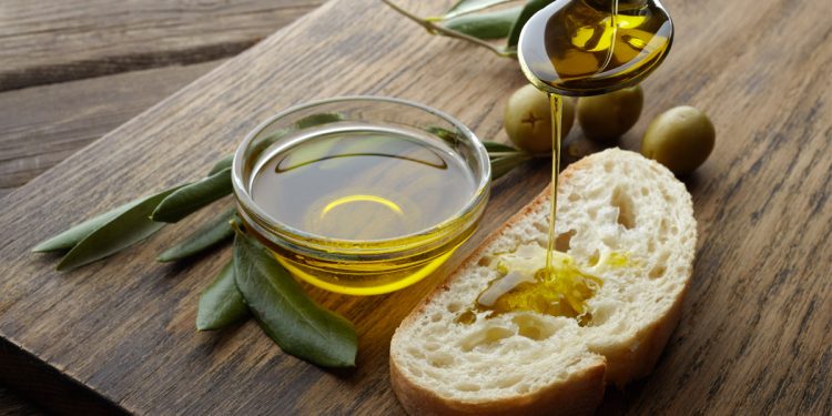 L'olio extravergine di oliva protegge da varie forme di demenza