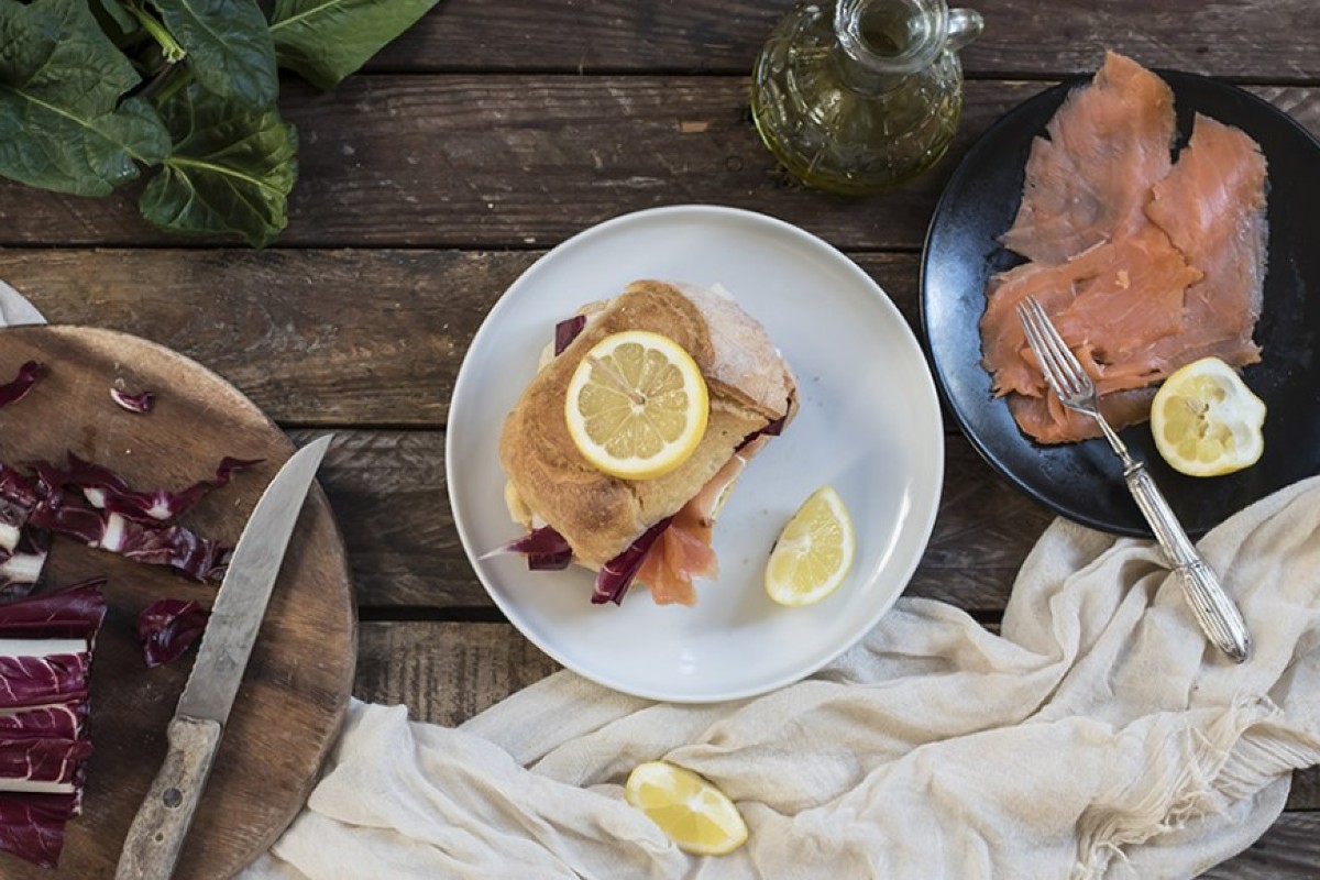 panino salmone radicchio robiola