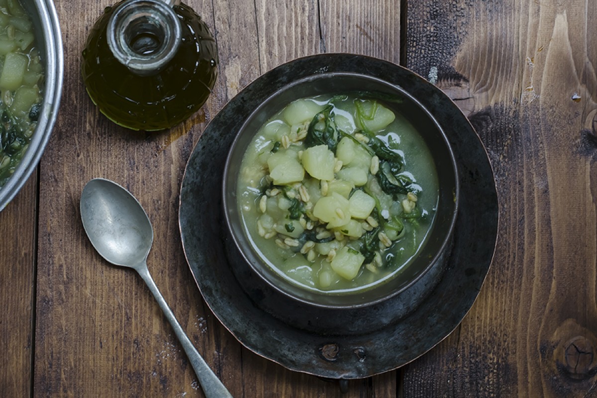 zuppa di patate bietole kamut