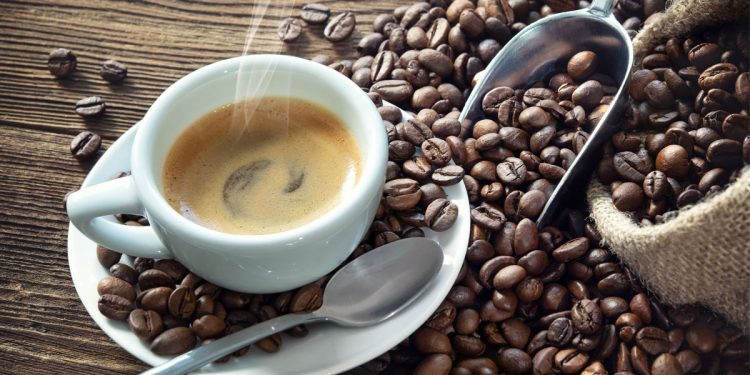 La caffeina è un "agente anti-obesità", in grado di ridurre la conservazione dei lipidi nelle cellule adipose e di limitare l'aumento di peso e la produzione di trigliceridi