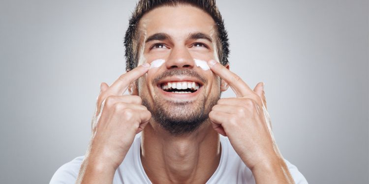 Natale 2019: 8 regali beauty per lui
