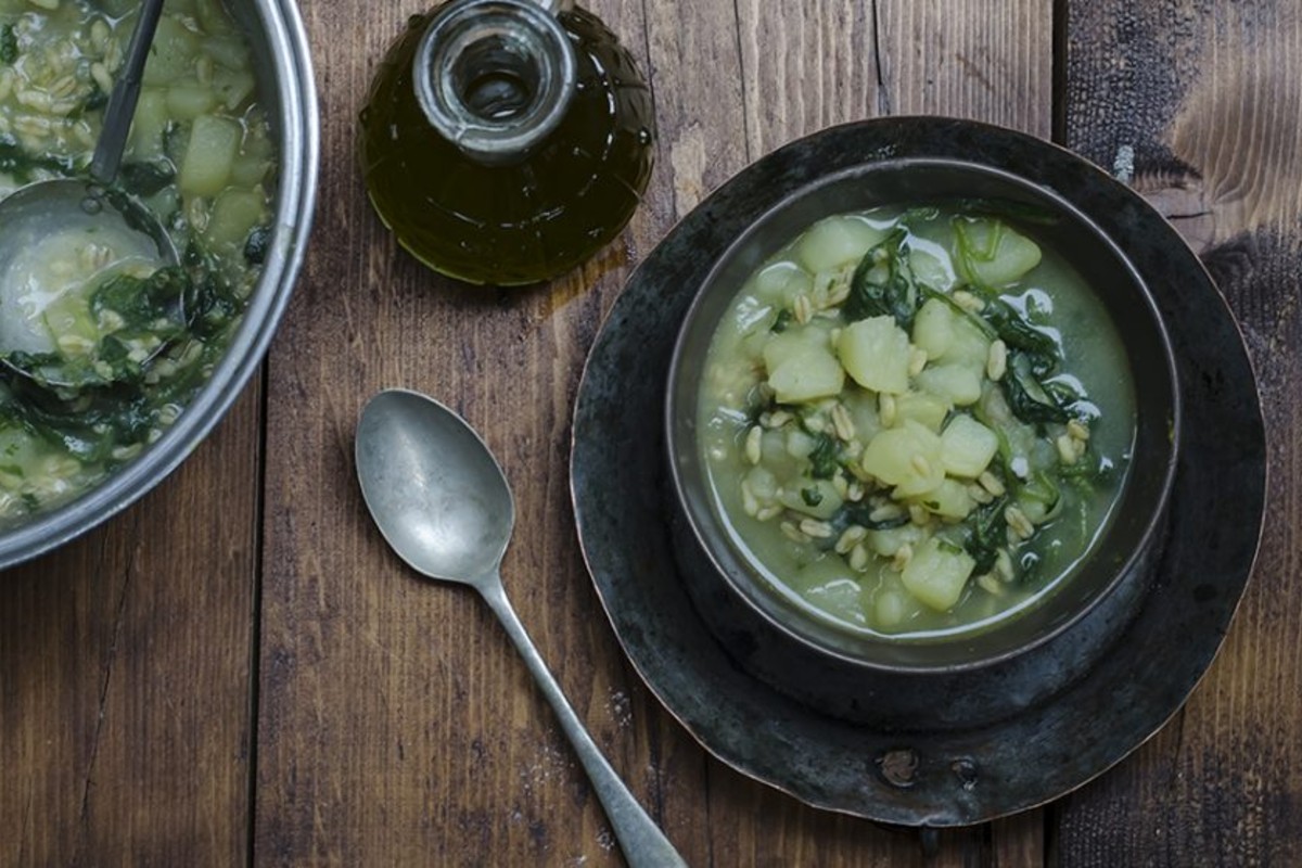ricette detox - zuppa patate bietole kamut