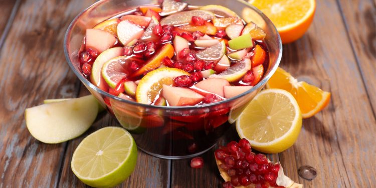 La sangria analcolica alla melagrana per i tuoi brindisi light delle feste