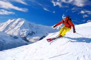 Incidenti sulla neve: oltre 30.000 all’anno. Ecco il vademecum per non correre rischi