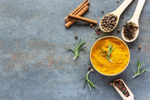 5 spezie digestive per sopravvivere agli eccessi di Natale