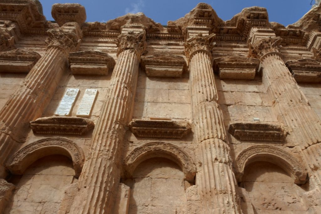 baalbek area archeologica di heliopolis 18