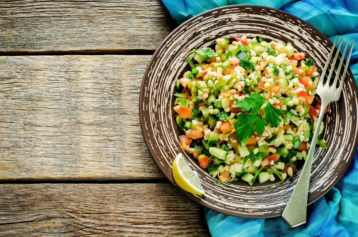 insalata di bulgur con verdure