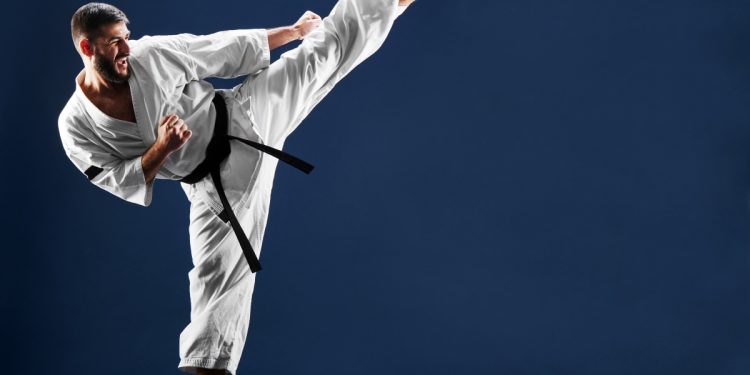 karate: cos'è, come funziona, storia, combattimento e benefici