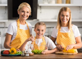 alimentazione corretta per ogni età della donna