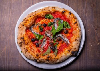 pizza marinara alla napoletana