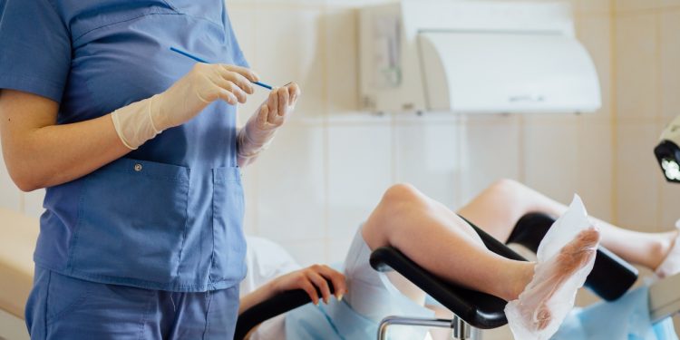 pap test: cos'è a cosa serve quando farlo e perché