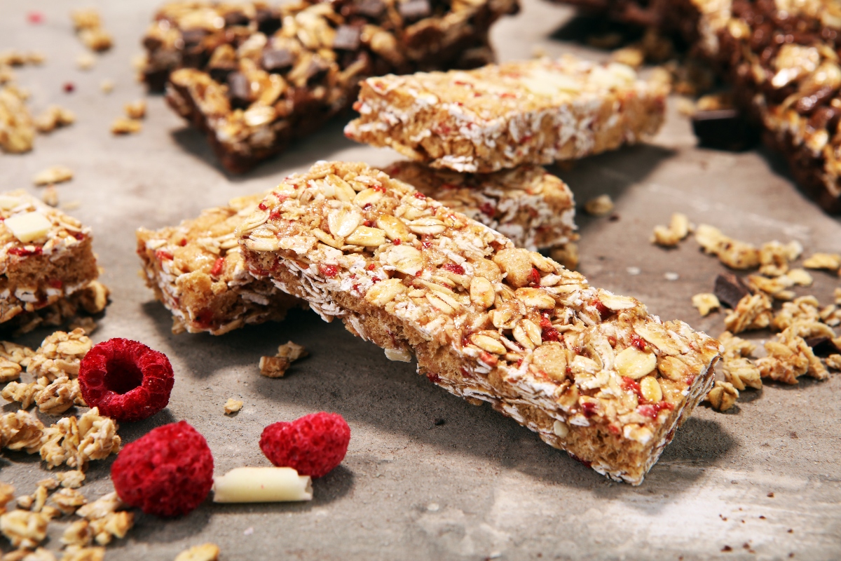 barrette ai cereali con frutta da preparare a casa