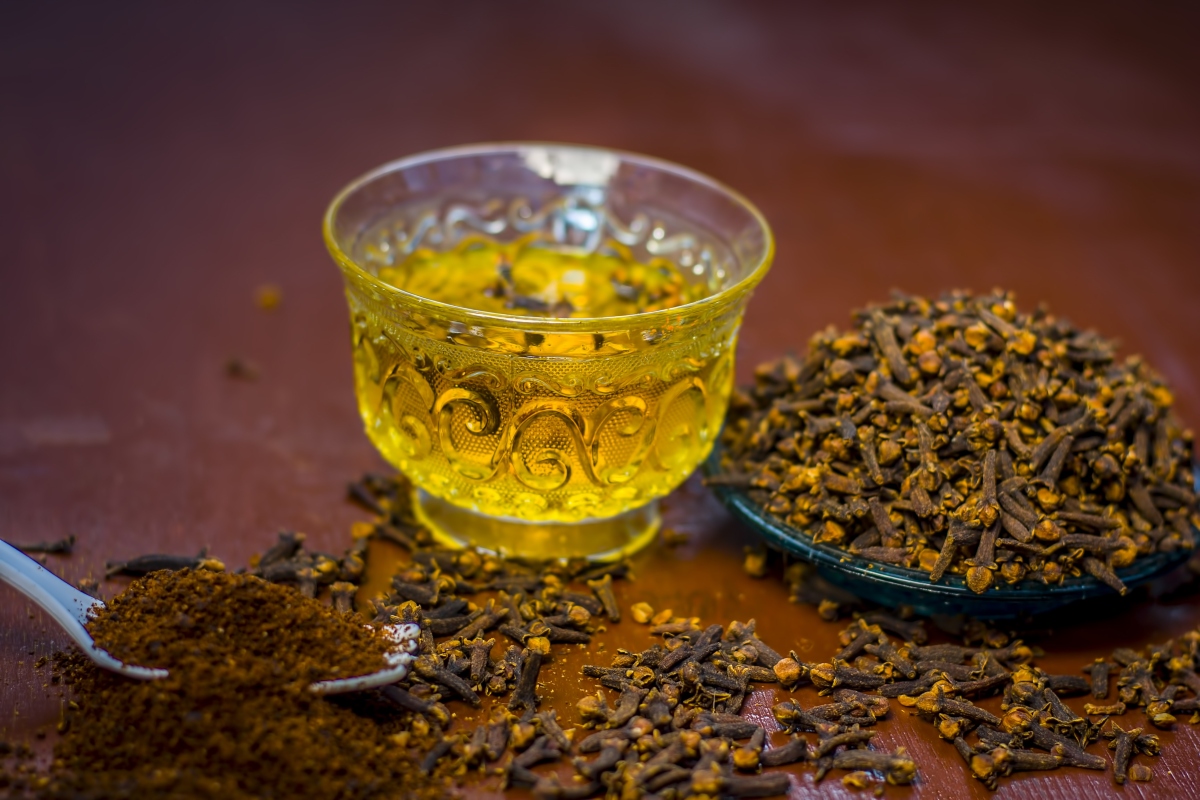 olio di garofano: trattamenti naturali