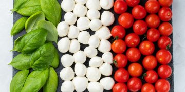 Melarossa sostiene la campagna a difesa del cibo italiano