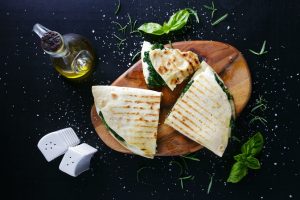 Come farcire le piadine: tante idee sane e leggere