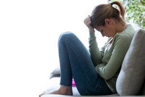 Coronavirus, come gestire le emozioni e tenere a bada ansia e paura: 8 consigli della psicologa
