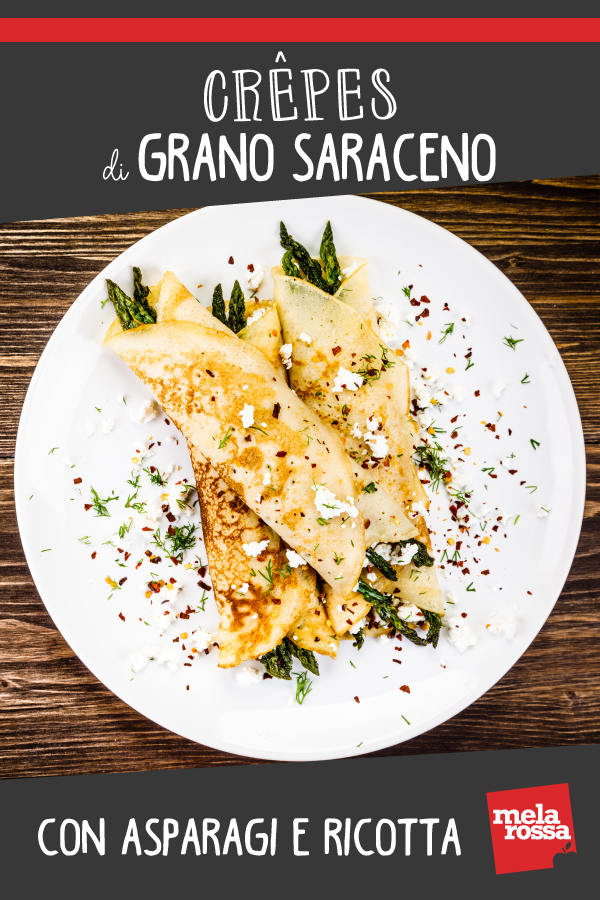 Crepes di grano saraceno con asparagi e ricotta