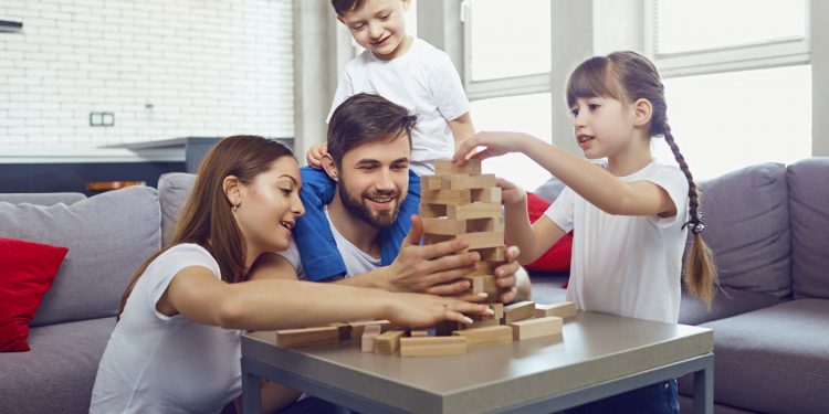 I migliori giochi da tavolo da fare a casa con tutta la famiglia