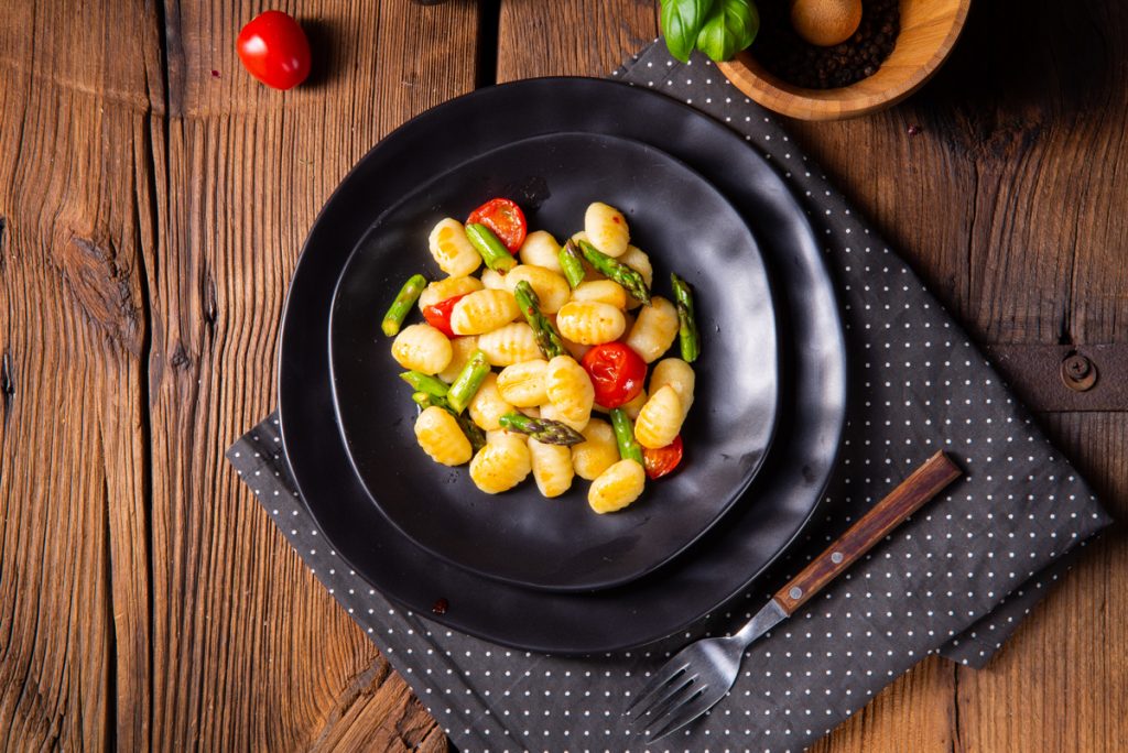 gnocchi asparagi pomodorini 1