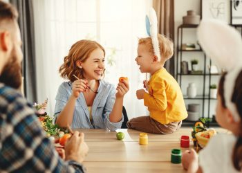 Pasqua: ricette con uova e decorazioni da fare con bambini