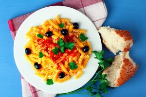 Fusilli alle olive nere: un primo piatto veloce e gustoso