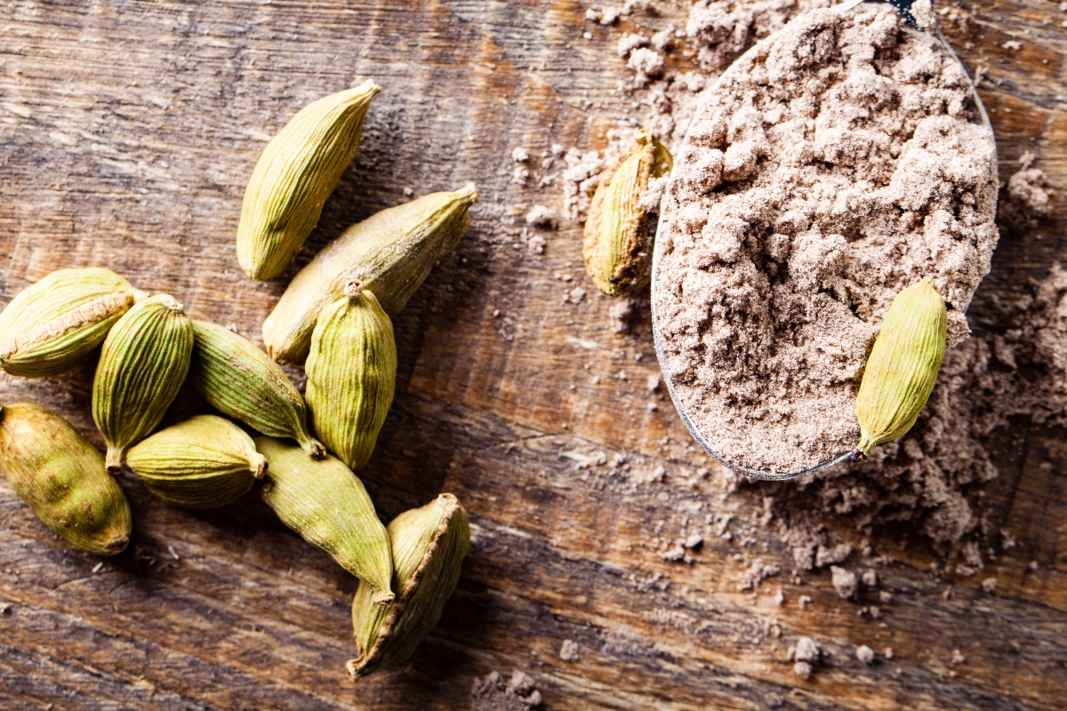 cardamomo: benefici per la salute