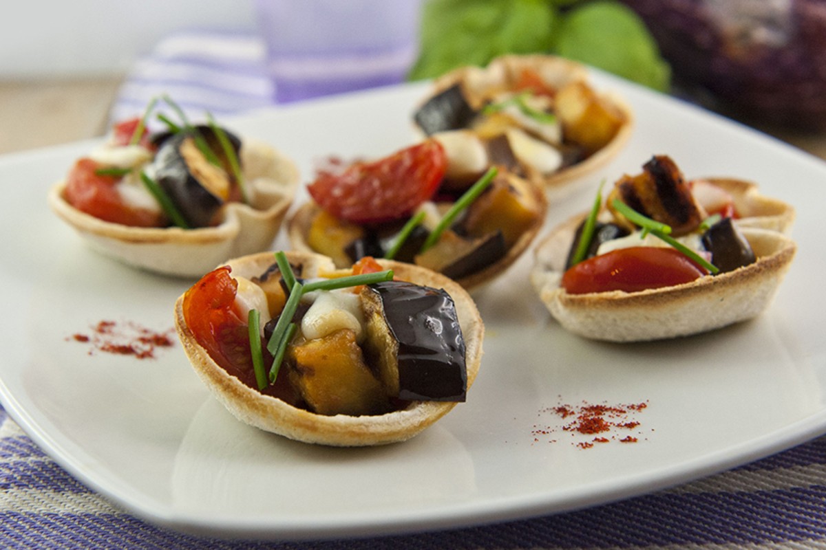 cestini di pane con melanzane e scamorza 