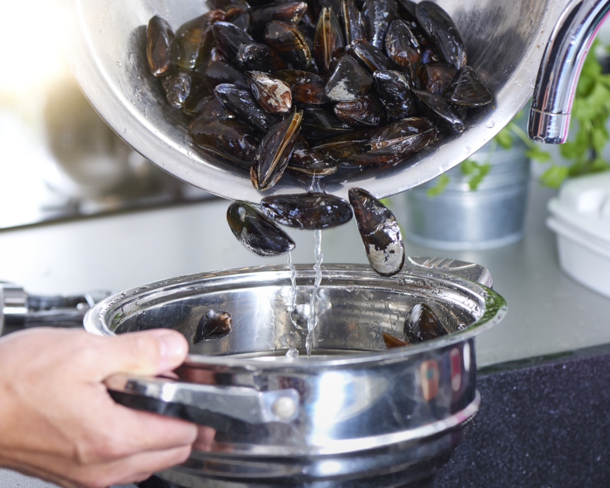 come pulire le cozze