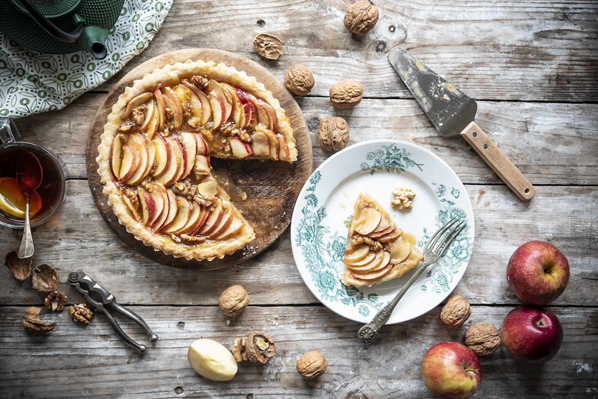 crostata di mele e noci