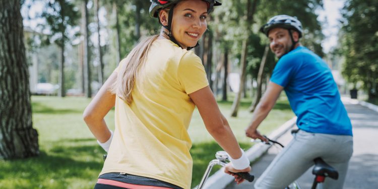 Giornata Mondiale della Bicicletta: 3 buoni motivi per pedalare, in strada, a casa e in acqua