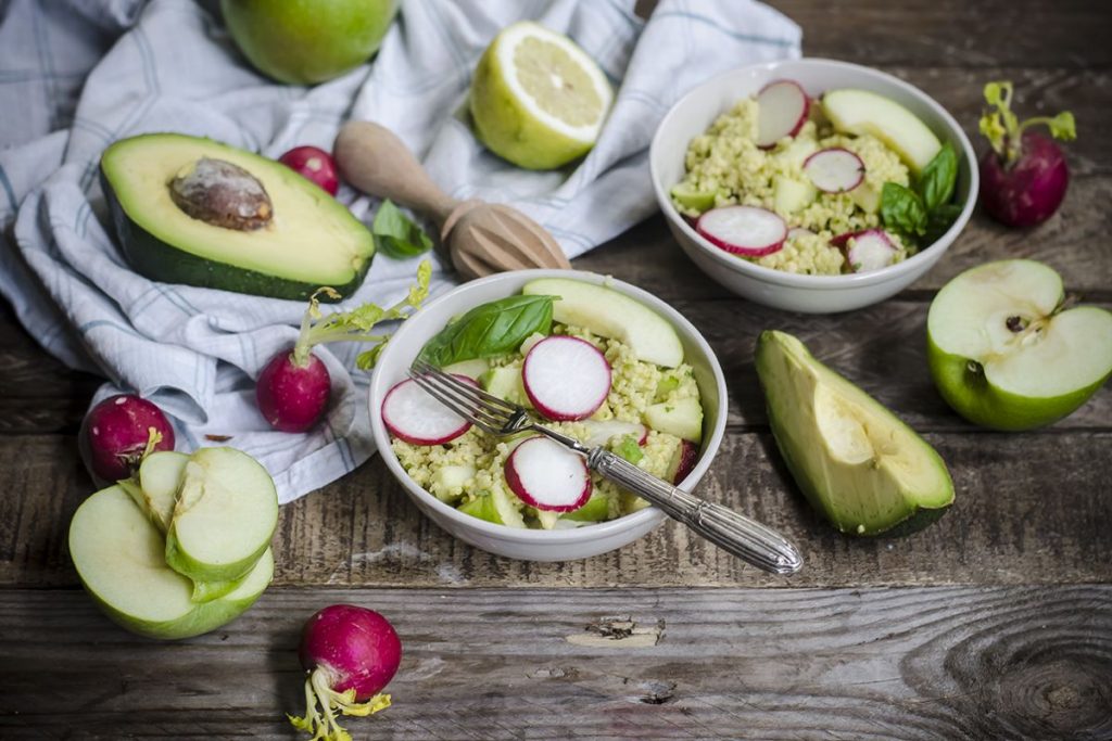 Insalata di miglio con mela verde e avocado 5 insalata di miglio
