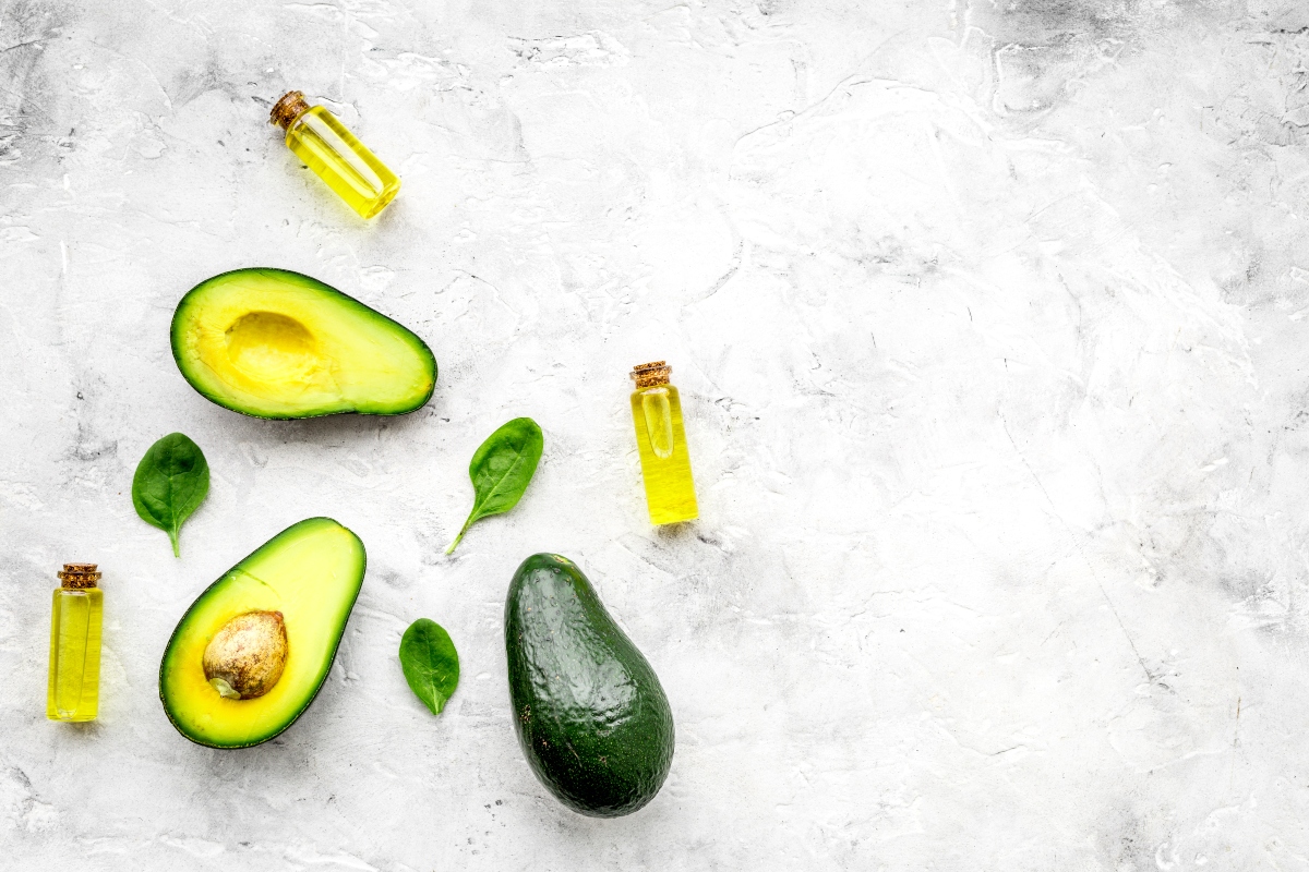 oli vegetali: benefici dell'olio di avocado