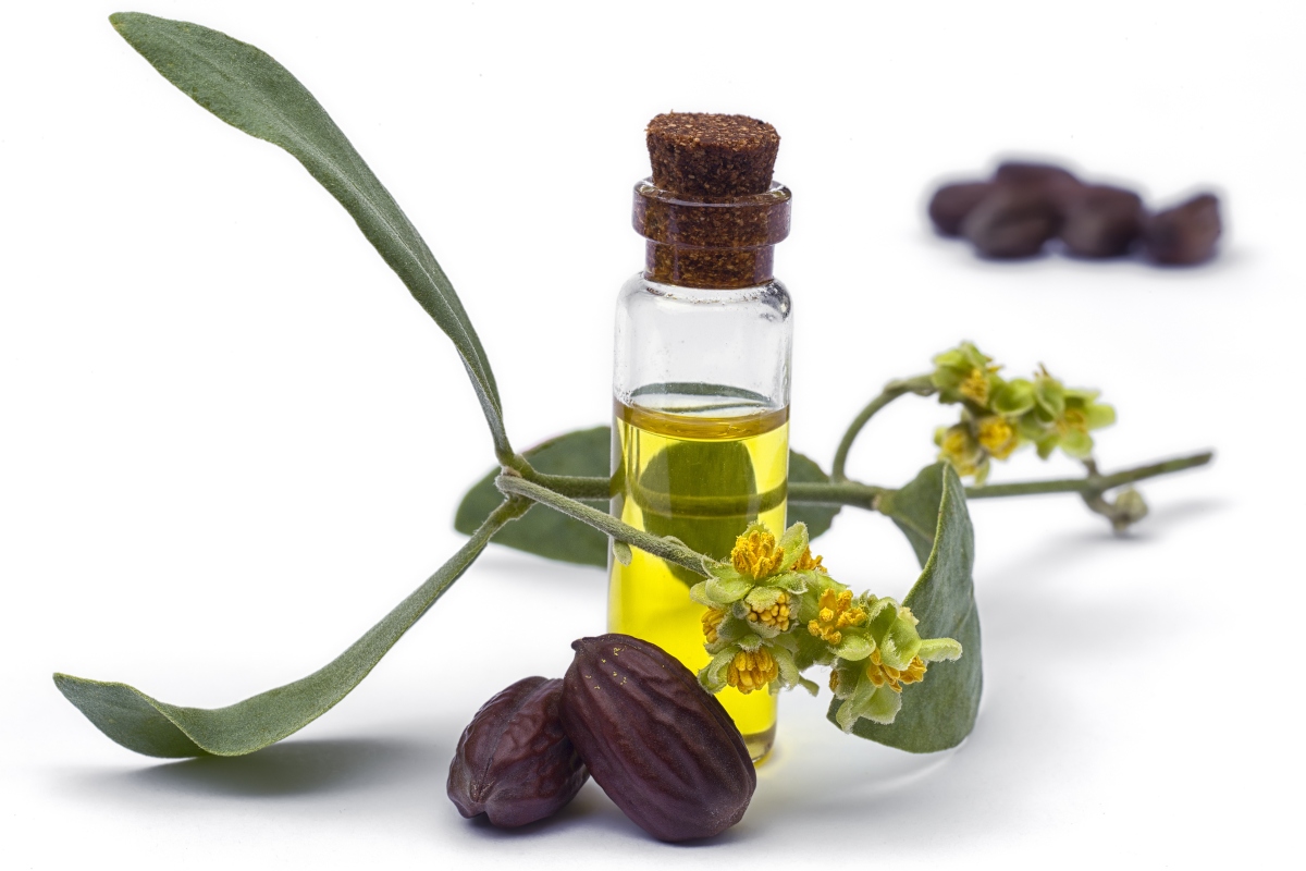 oli vegetali: olio di jojoba