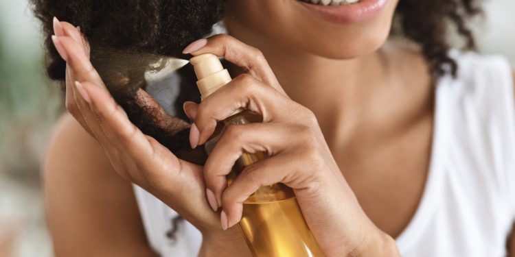 olio ristrutturante per capelli