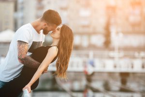 Giornata mondiale del bacio: 3 motivi per cui baciare fa bene, anche alla dieta!