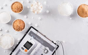 Glicemia alta o iperglicemia: sintomi, cosa fare e cosa mangiare