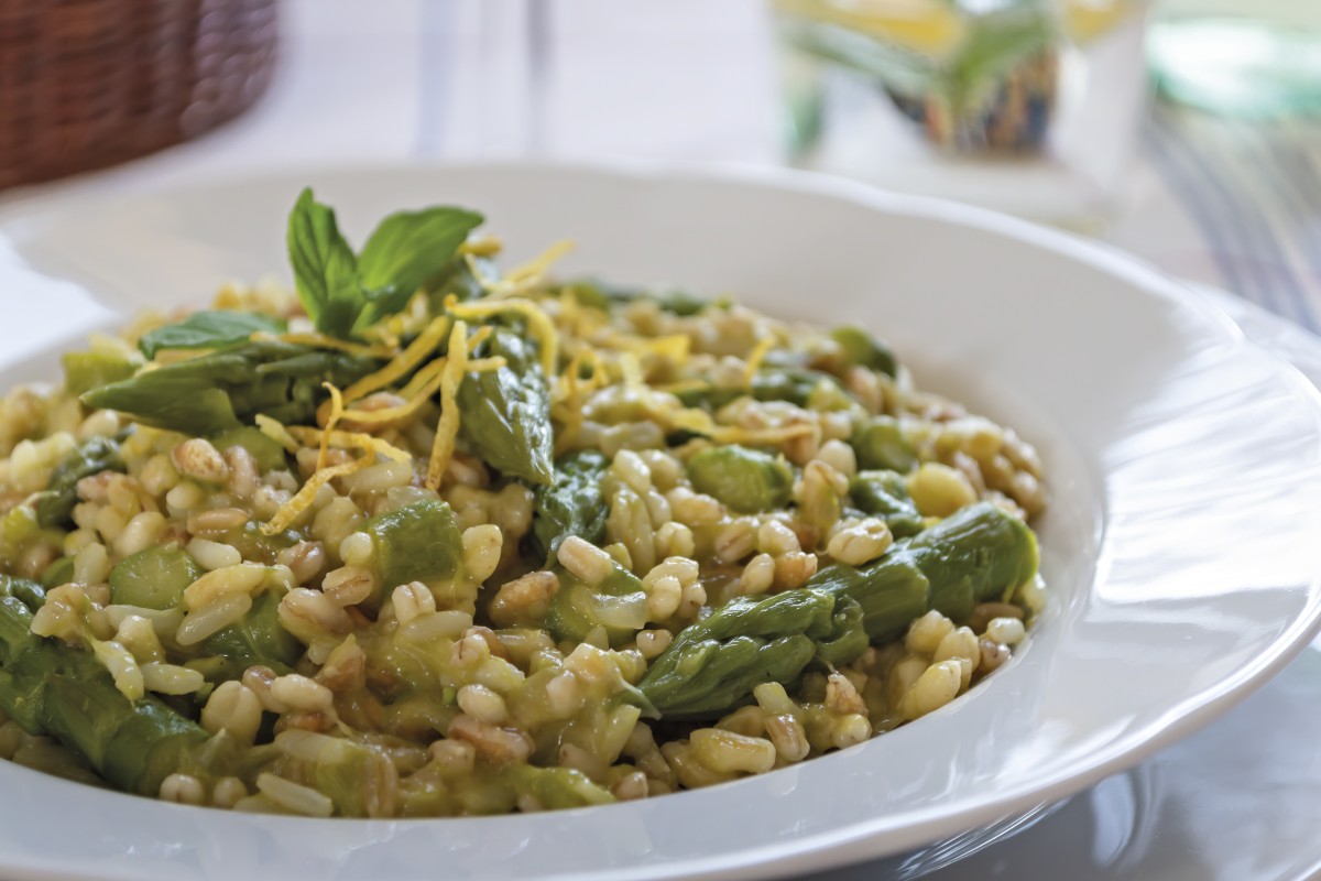 orzo e asparagi