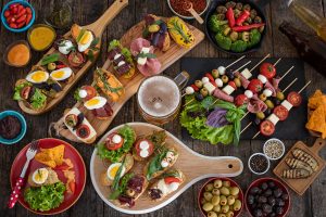 Tapas spagnole: cosa sono, origini, ricette tipiche, le idee più una video ricetta per farle a casa