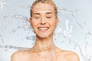 I benefici dell’acqua in estate e per la dieta