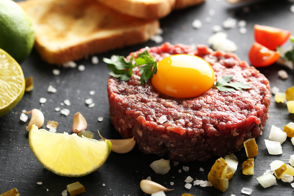 Tartare di manzo come si condisce