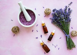 Lavanda: proprietà, benefici e usi