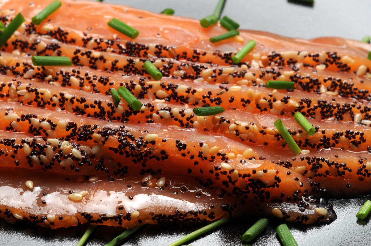 ricetta salmone ai semi di papavero