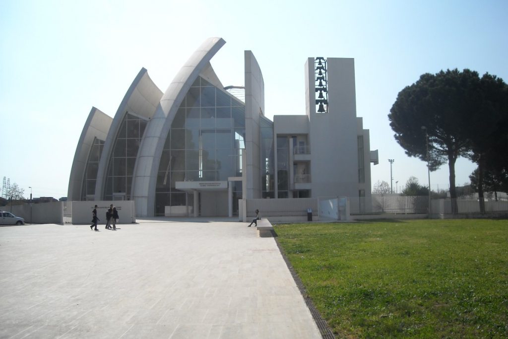 chiesa Dives in Misericordia Roma 1