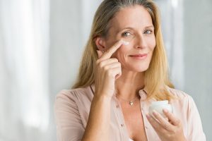 Creme antirughe, il test di Altroconsumo ne svela il bluff